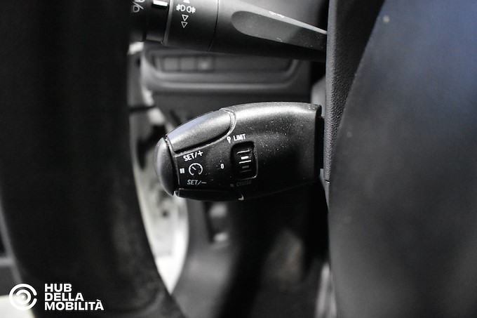 PEUGEOT BlueHDi 100 S&S 5 porte Van Active